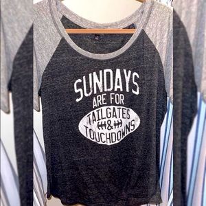 🖤 Torrid Grey 🏈 TAILGATES & TOUCHDOWNS ‼️ Classic Fit Raglan Tee | Size 1